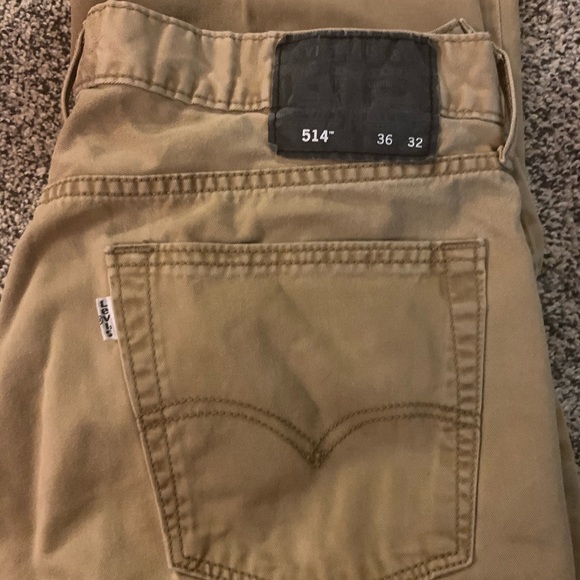 Levi Strauss Men’s Jeans - Picture 2 of 4